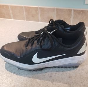 Men's Nike golf shoes size 8
